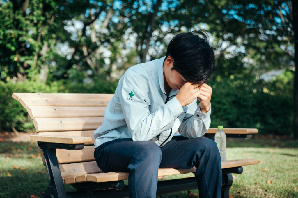 退職を考える人の画像